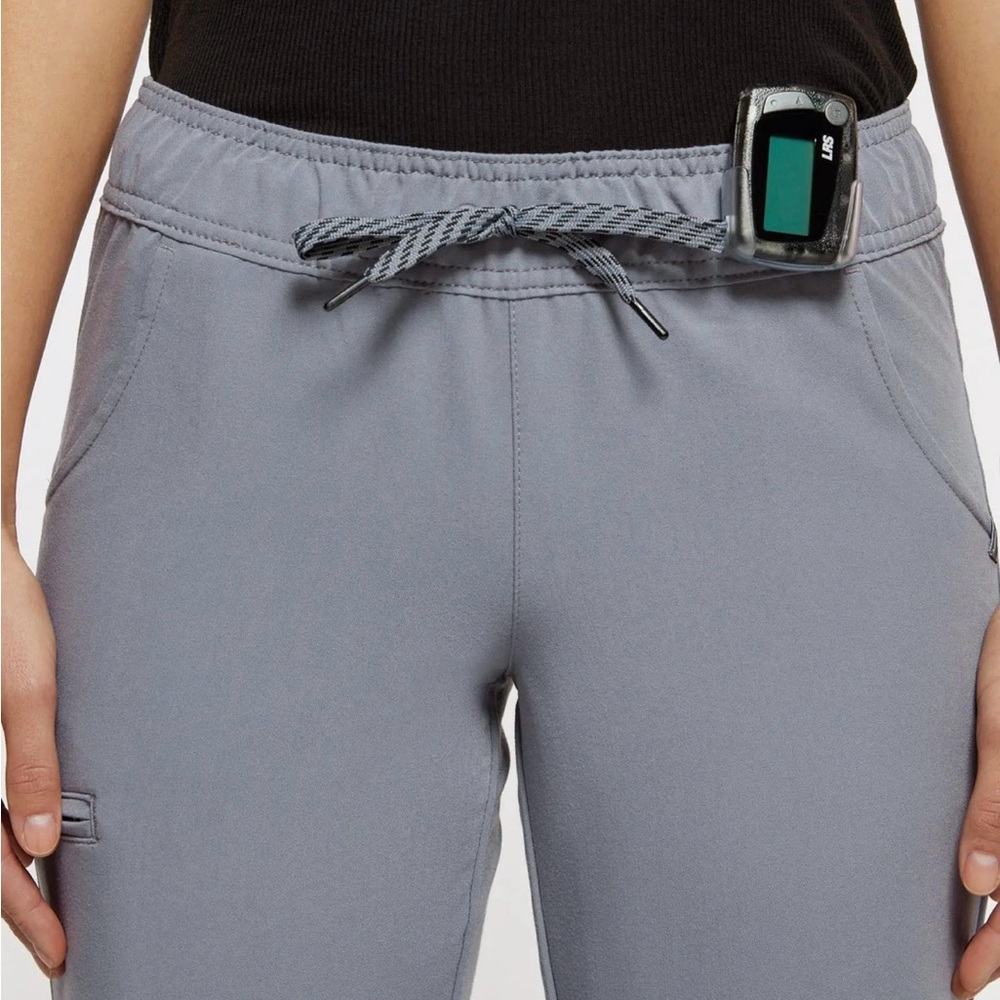 Jaanuu Women's 5-Pocket Skinny Scrub Jogger - Gray